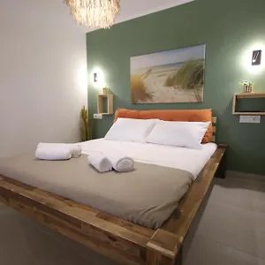 Faidra Guest house